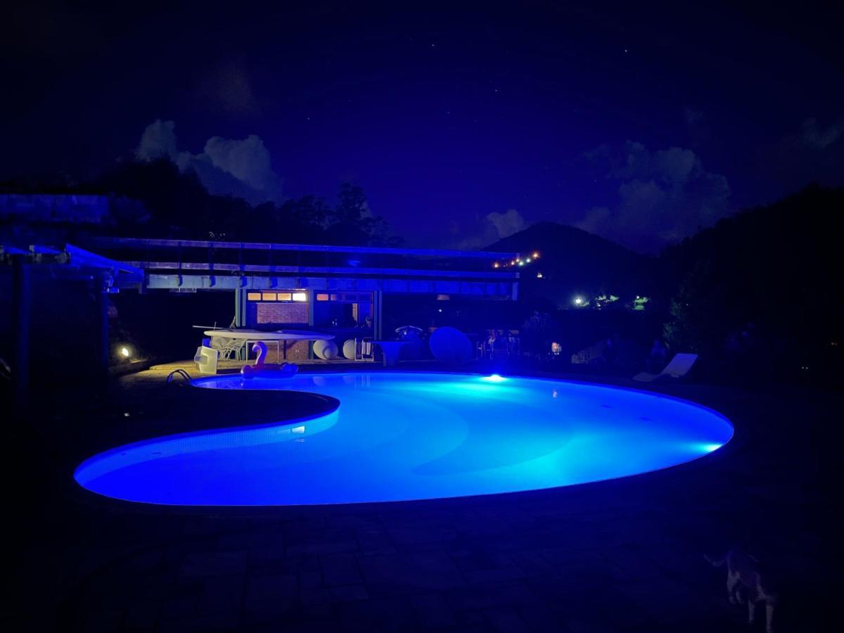 ホテル Casa Holanda Teresópolis エクステリア 写真